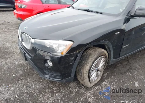 2016 BMW X3 xDrive28I z USA, uszkodzony, nr VIN 5UXWX9C55G0D87481